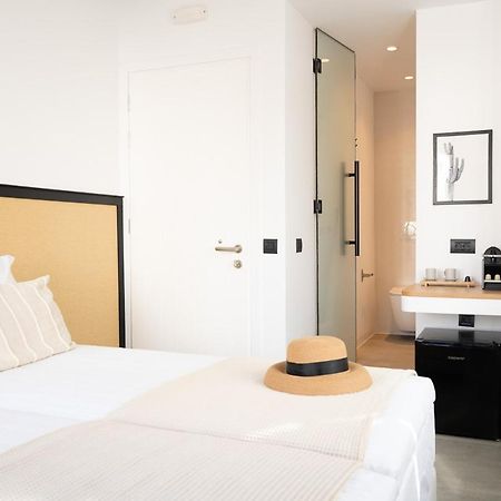 Tínos Eleana Hotel מראה חיצוני תמונה