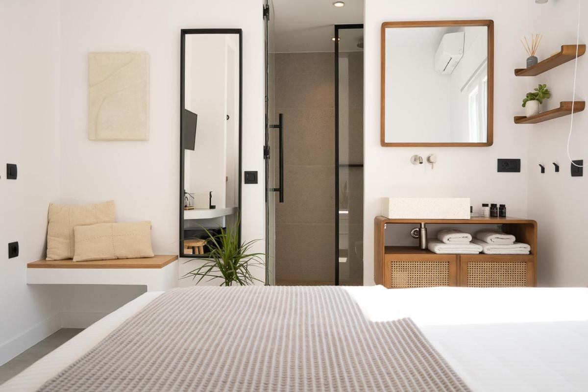 Tínos Eleana Hotel מראה חיצוני תמונה