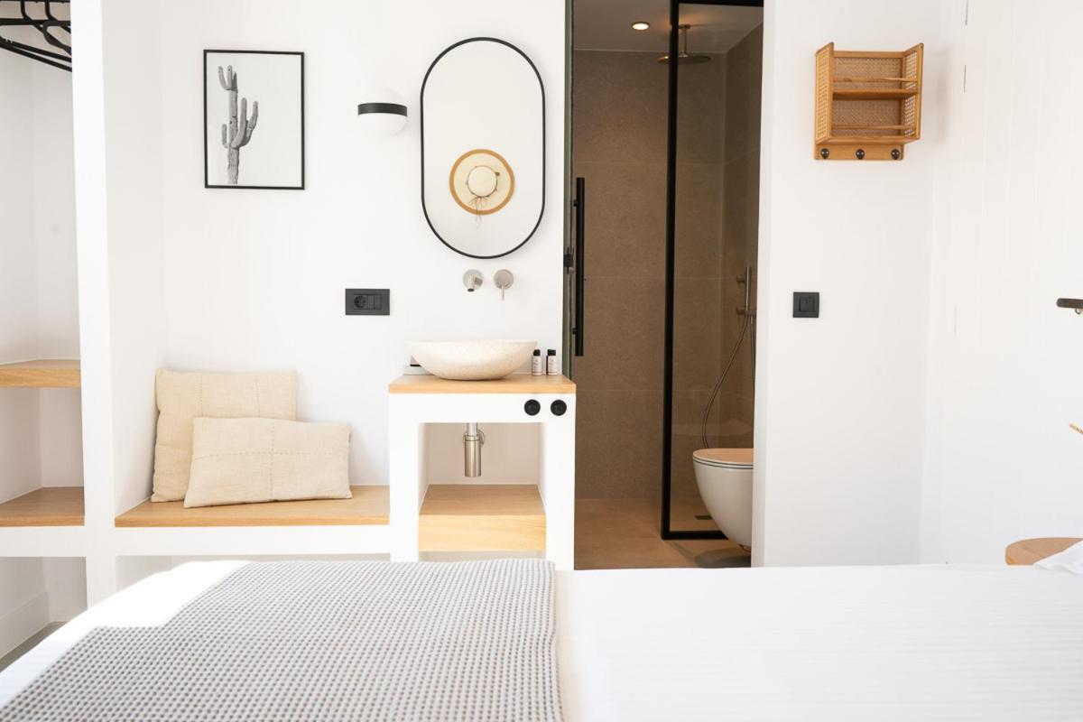 Tínos Eleana Hotel מראה חיצוני תמונה